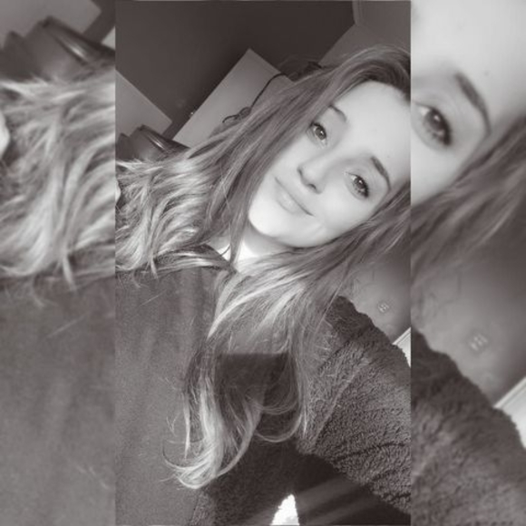 Meet your Posher, Jodie - Picture 1 of 1